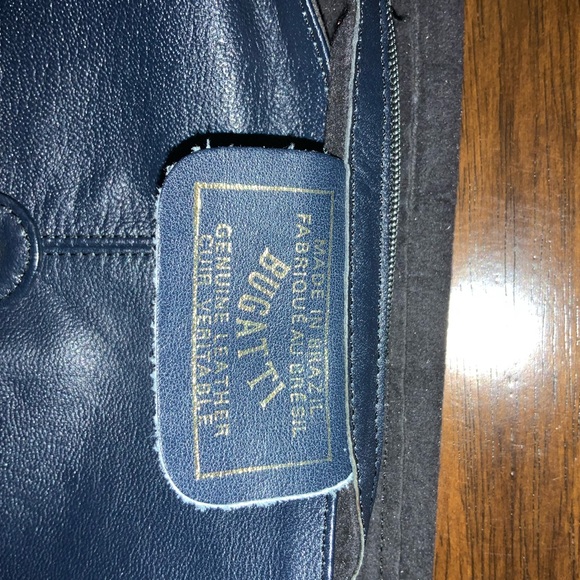 Leather Bugatti crossbody bag in Navy - Picture 5 of 5